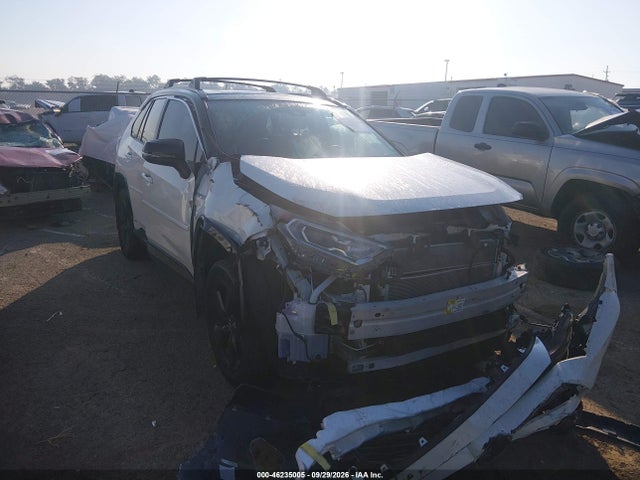 46235005 :رقم المزاد ، 2T3E6RFV7MW015155 vin ، 2021 Toyota Rav4 Hybrid Xse مزاد بيع