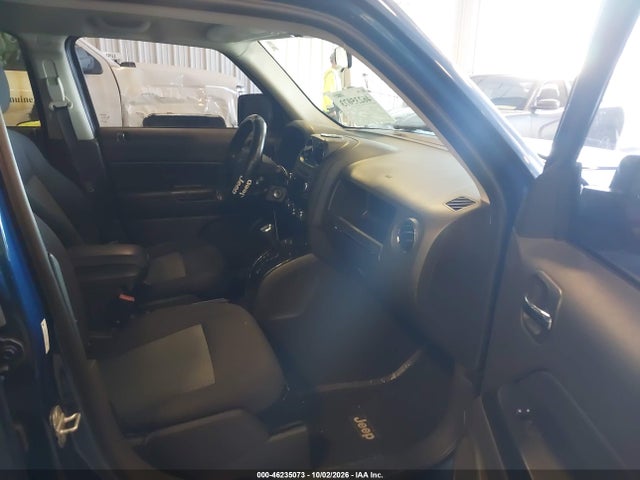 2010 Jeep Patriot Sport მანქანა იყიდება აუქციონზე, vin: 1J4NF2GB5AD573150, აუქციონის ნომერი: 46235073