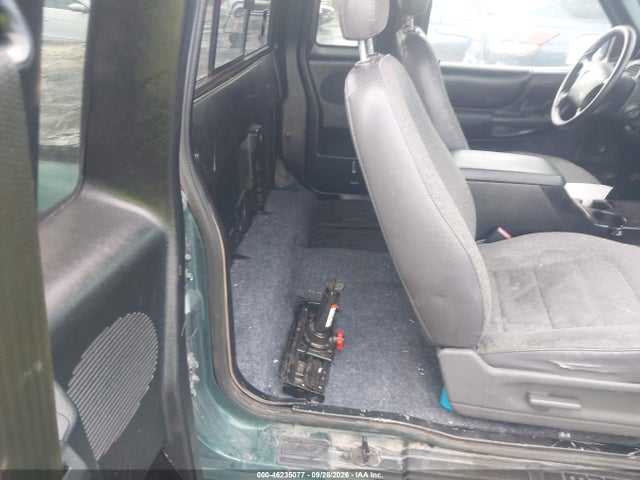 Aukcja sprzedaży 2001 Mazda B3000 Ds/se, vin: 4F4YR16E31TM11966, numer aukcji: 46235077