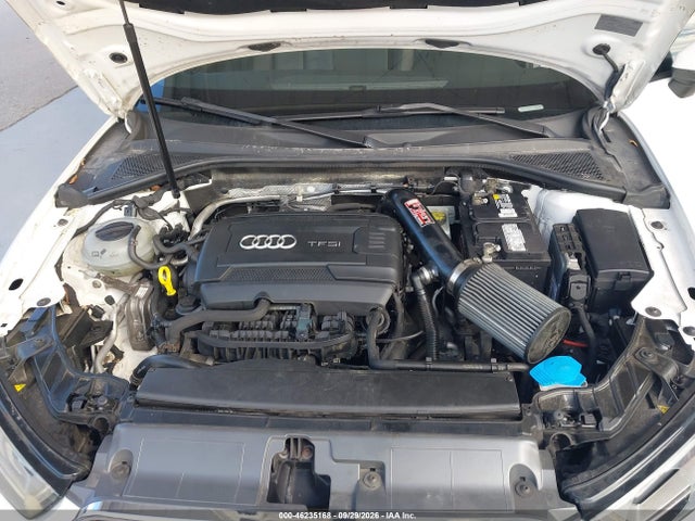 46235168 :رقم المزاد ، WAUA7GFF1G1005469 vin ، 2016 Audi A3 1.8t Premium مزاد بيع