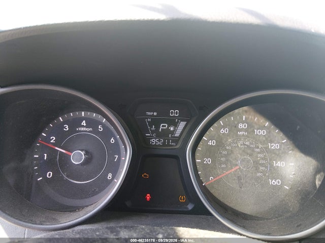Hyundai Elantra Limited 2014 5NPDH4AE6EH502825 Image 7