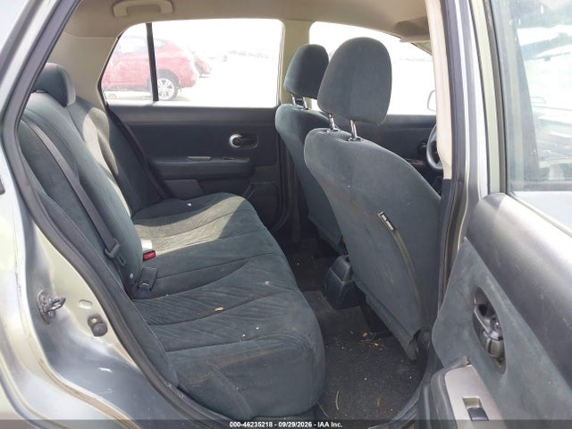 46235218 :رقم المزاد ، 3N1BC1AP1AL428586 vin ، 2010 Nissan Versa 1.8s مزاد بيع