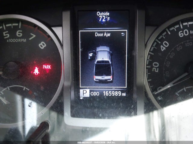 46235227 :رقم المزاد ، 5TFCZ5AN6HX062564 vin ، 2017 Toyota Tacoma Sr5 V6 مزاد بيع