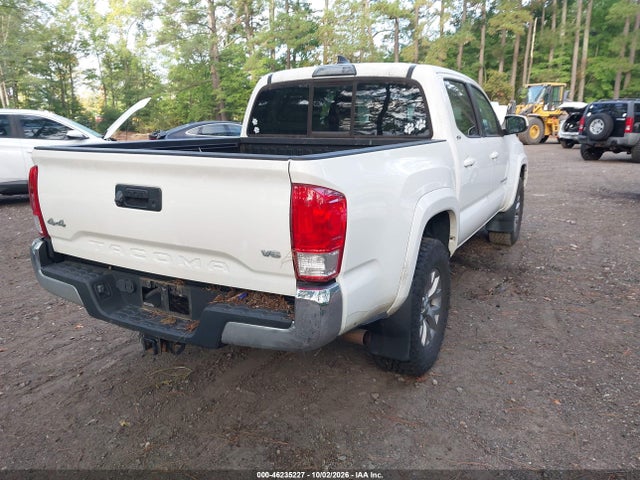 46235227 :رقم المزاد ، 5TFCZ5AN6HX062564 vin ، 2017 Toyota Tacoma Sr5 V6 مزاد بيع