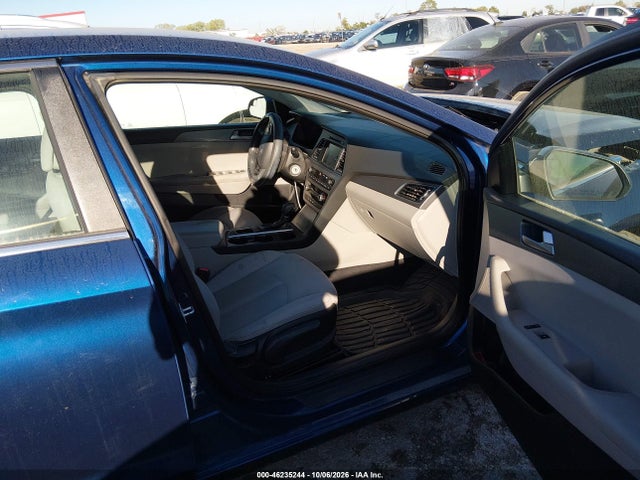 Auction sale of the 2016 Hyundai Sonata Se, vin: 5NPE24AF8GH323073, lot number: 46235244