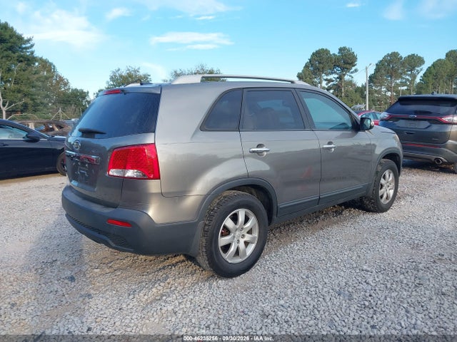 Продаж на аукціоні авто 2011 Kia Sorento Lx, vin: 5XYKT3A17BG148135, номер лоту: 46235256