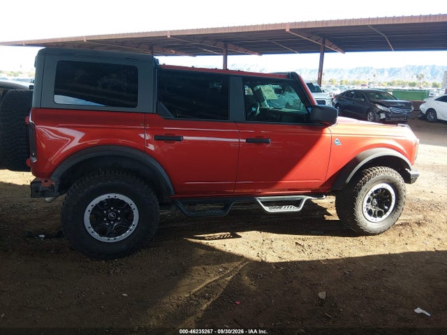 Ford Bronco Black Diamond 2023 1FMEE5DP5PLC14661 Image 13