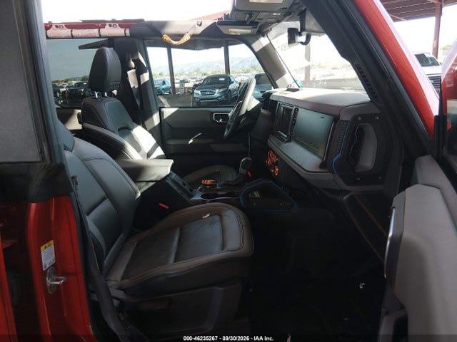 Ford Bronco Black Diamond 2023 1FMEE5DP5PLC14661 Image 5