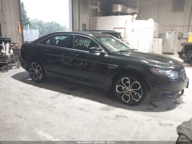 46235272 :رقم المزاد ، 1FAHP2KT0DG180181 vin ، 2013 Ford Taurus Sho مزاد بيع