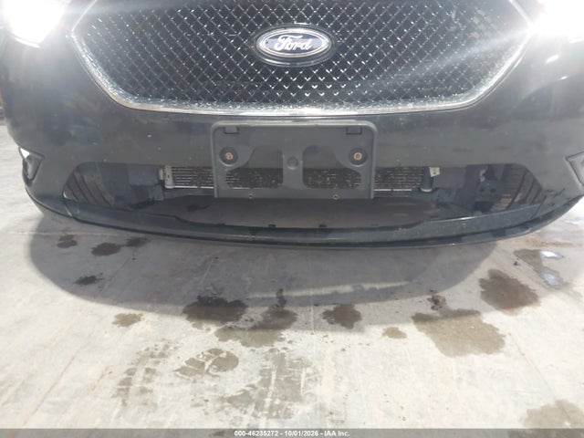 46235272 :رقم المزاد ، 1FAHP2KT0DG180181 vin ، 2013 Ford Taurus Sho مزاد بيع