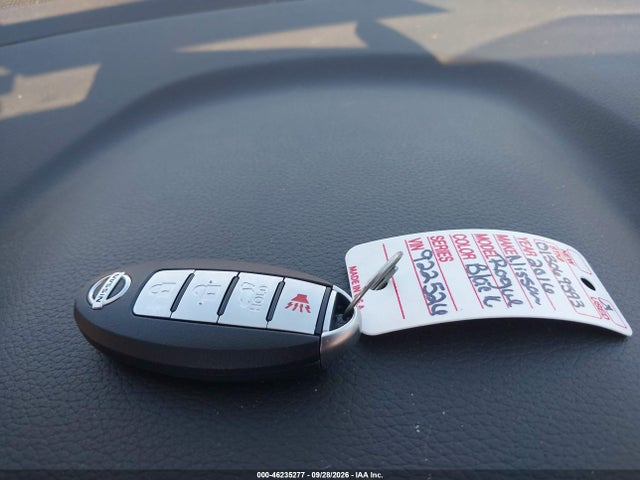 46235277 :رقم المزاد ، 5N1AT2MV9GC922526 vin ، 2016 Nissan Rogue Sv مزاد بيع