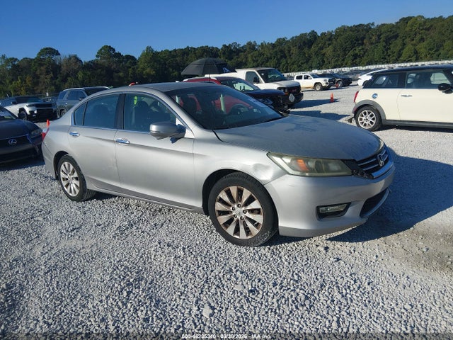 46235340 :رقم المزاد ، 1HGCR3F95FA005662 vin ، 2015 Honda Accord Touring مزاد بيع