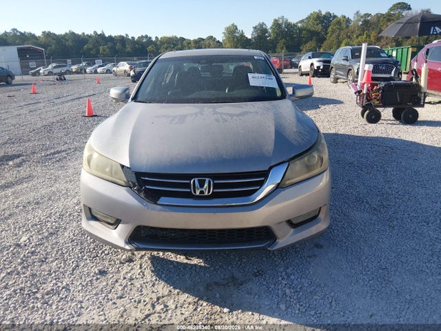 46235340 :رقم المزاد ، 1HGCR3F95FA005662 vin ، 2015 Honda Accord Touring مزاد بيع