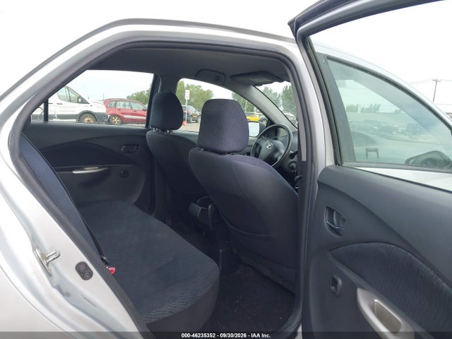 46235352 :رقم المزاد ، JTDBT923884029701 vin ، 2008 Toyota Yaris مزاد بيع
