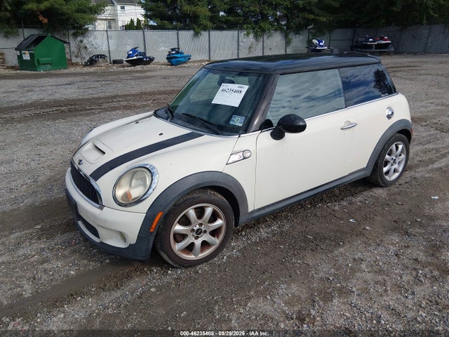 Продаж на аукціоні авто 2010 Mini Cooper S, vin: WMWMF7C53ATZ69420, номер лоту: 46235408
