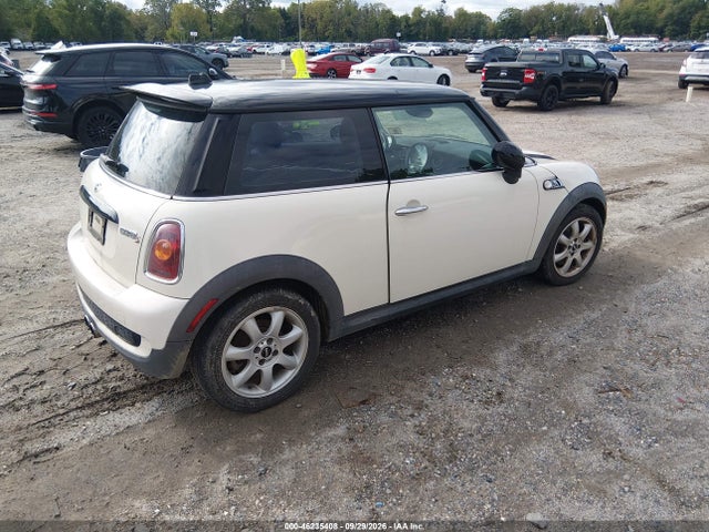 Продаж на аукціоні авто 2010 Mini Cooper S, vin: WMWMF7C53ATZ69420, номер лоту: 46235408