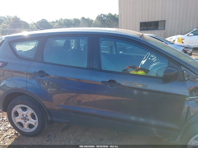 Продаж на аукціоні авто 2017 Ford Escape S, vin: 1FMCU0F77HUE01230, номер лоту: 46235489