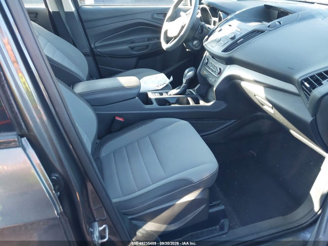 Продаж на аукціоні авто 2017 Ford Escape S, vin: 1FMCU0F77HUE01230, номер лоту: 46235489