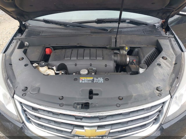 46235505 :رقم المزاد ، 1GNKVGKD5FJ310657 vin ، 2015 Chevrolet Traverse 1lt مزاد بيع