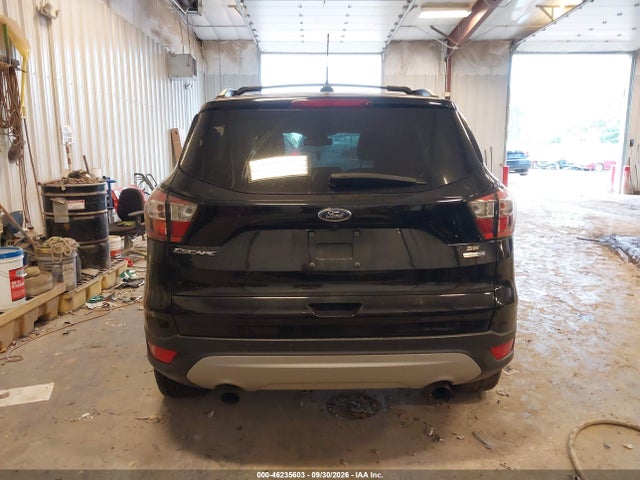 46235603 :رقم المزاد ، 1FMCU9GD5JUC91180 vin ، 2018 Ford Escape Se مزاد بيع