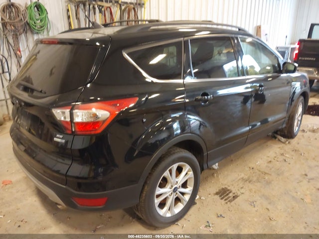 46235603 :رقم المزاد ، 1FMCU9GD5JUC91180 vin ، 2018 Ford Escape Se مزاد بيع