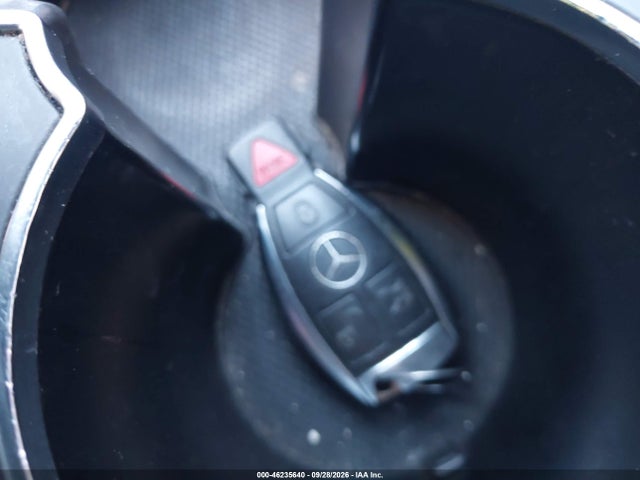 46235640 :رقم المزاد ، WDDGJ4HB0EG221627 vin ، 2014 Mercedes-benz C 250 مزاد بيع