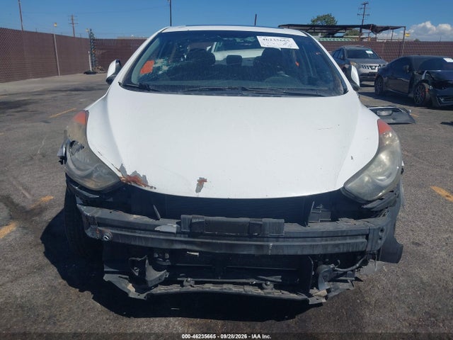 46235665 :رقم المزاد ، 5NPDH4AE6DH157648 vin ، 2013 Hyundai Elantra Limited مزاد بيع
