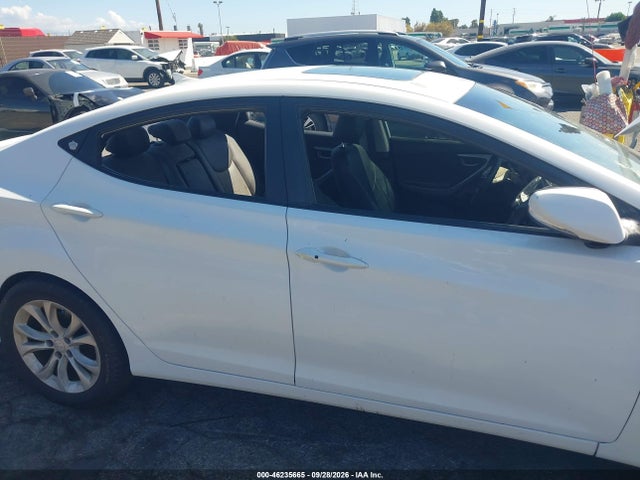 46235665 :رقم المزاد ، 5NPDH4AE6DH157648 vin ، 2013 Hyundai Elantra Limited مزاد بيع