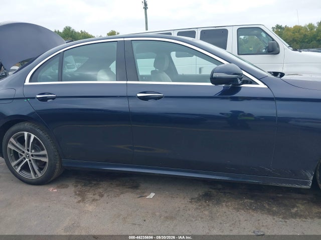 Продажа на аукционе авто 2022 Mercedes-benz E 350 4matic, vin: W1KZF8EB9NB024992, номер лота: 46235696