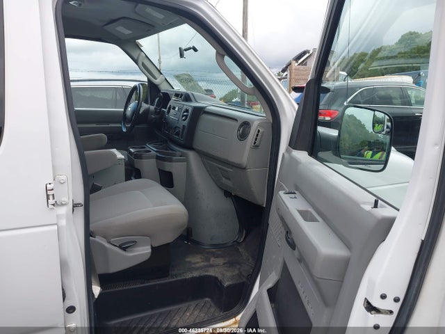 46235724 :رقم المزاد ، 1FTNE2EL1BDA18380 vin ، 2011 Ford E-250 Commercial مزاد بيع