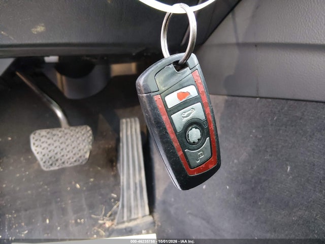 46235758 :رقم المزاد ، WBA8E3G53GNU02516 vin ، 2016 Bmw 328i Xdrive مزاد بيع