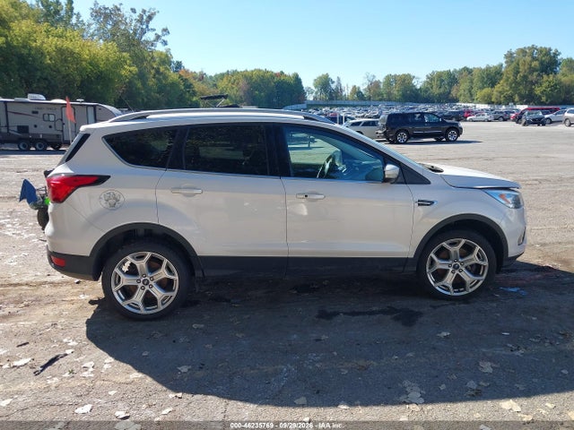 Продаж на аукціоні авто 2019 Ford Escape Titanium, vin: 1FMCU9J98KUA70632, номер лоту: 46235769