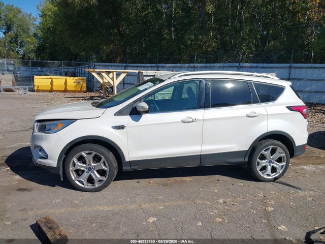 Продаж на аукціоні авто 2019 Ford Escape Titanium, vin: 1FMCU9J98KUA70632, номер лоту: 46235769