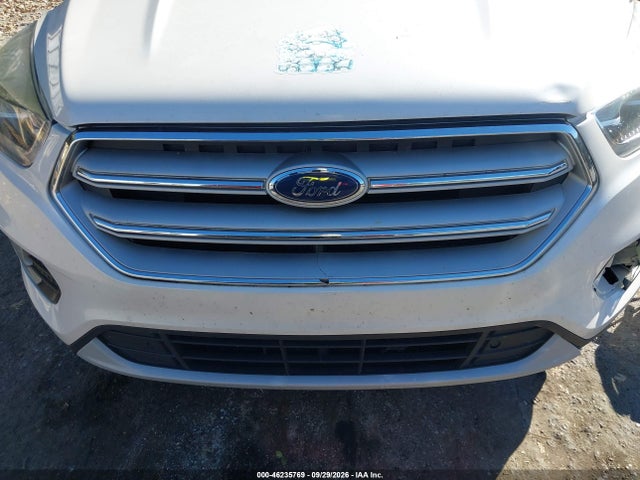 Продаж на аукціоні авто 2019 Ford Escape Titanium, vin: 1FMCU9J98KUA70632, номер лоту: 46235769