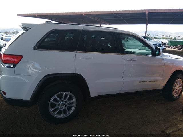 2019 Jeep Grand Cherokee Laredo 4x4 მანქანა იყიდება აუქციონზე, vin: 1C4RJFAG1KC551686, აუქციონის ნომერი: 46235839