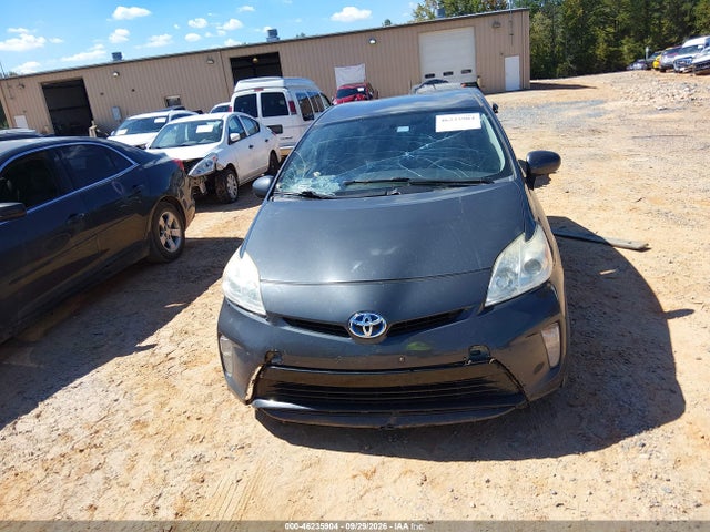 Продажа на аукционе авто 2015 Toyota Prius Two, vin: JTDKN3DU3F0472985, номер лота: 46235904