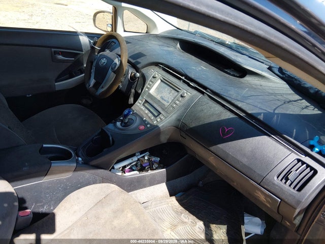 Продажа на аукционе авто 2015 Toyota Prius Two, vin: JTDKN3DU3F0472985, номер лота: 46235904