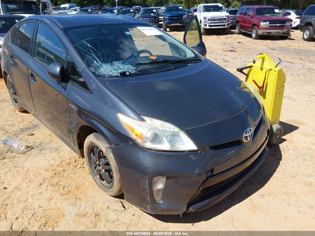 Продажа на аукционе авто 2015 Toyota Prius Two, vin: JTDKN3DU3F0472985, номер лота: 46235904