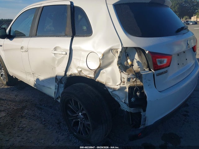 46235947 :رقم المزاد ، JA4AR3AUXHZ021923 vin ، 2017 Mitsubishi Outlander Sport 2.0 Es/2.0 Le مزاد بيع