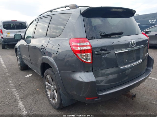 46236020 :رقم المزاد ، JTMRK4DV5B5099211 vin ، 2011 Toyota Rav4 Sport V6 مزاد بيع