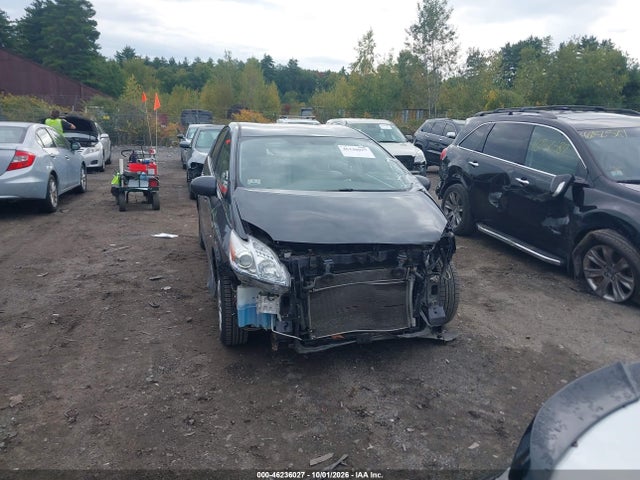 46236027 :رقم المزاد ، JTDKN3DU4B1415988 vin ، 2011 Toyota Prius Three مزاد بيع