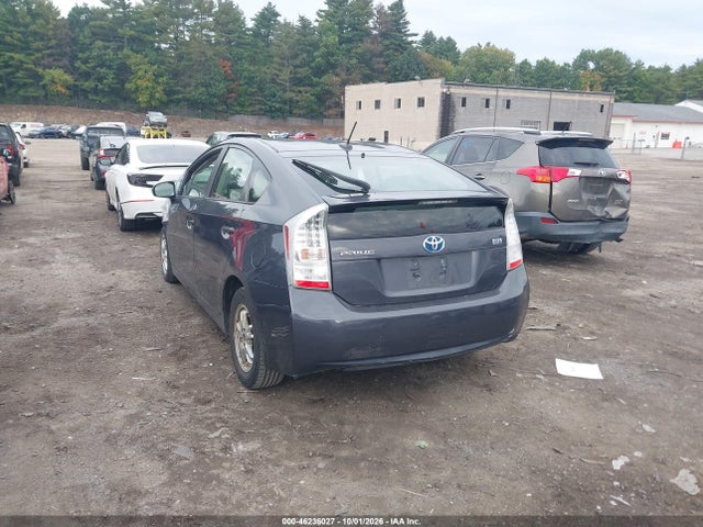 46236027 :رقم المزاد ، JTDKN3DU4B1415988 vin ، 2011 Toyota Prius Three مزاد بيع
