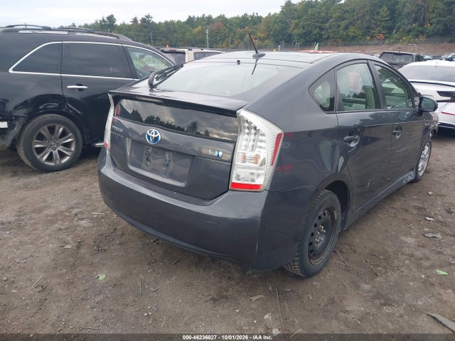46236027 :رقم المزاد ، JTDKN3DU4B1415988 vin ، 2011 Toyota Prius Three مزاد بيع