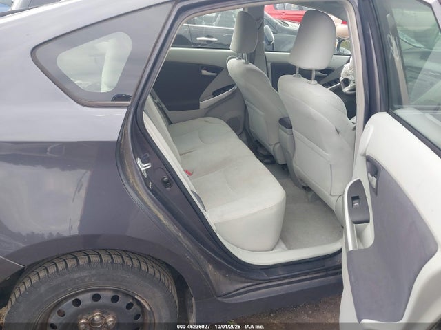 46236027 :رقم المزاد ، JTDKN3DU4B1415988 vin ، 2011 Toyota Prius Three مزاد بيع