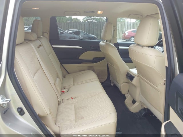 Продажа на аукционе авто 2014 Toyota Highlander Le Plus V6, vin: 5TDBKRFH1ES007838, номер лота: 46236057