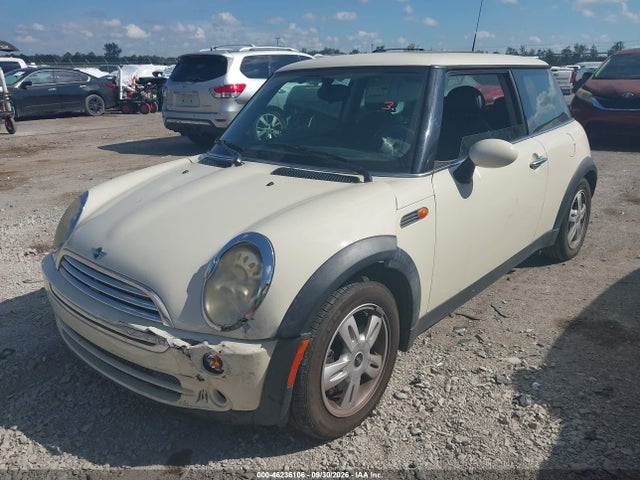 46236106 :رقم المزاد ، WMWRC33586TK18912 vin ، 2006 Mini Cooper مزاد بيع