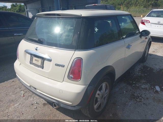 46236106 :رقم المزاد ، WMWRC33586TK18912 vin ، 2006 Mini Cooper مزاد بيع