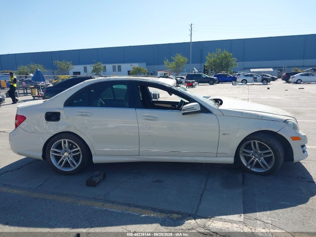 46236144 :رقم المزاد ، WDDGF4HBXCA654602 vin ، 2012 Mercedes-benz C 250 Sport مزاد بيع