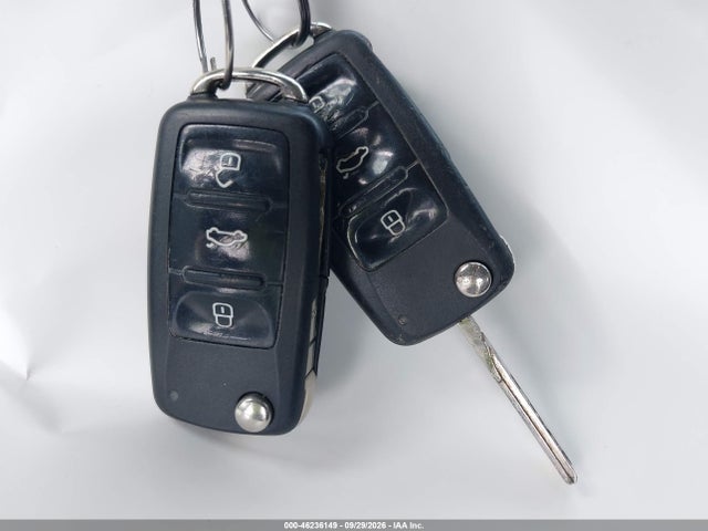 46236149 :رقم المزاد ، 1VWAP7A31DC026240 vin ، 2013 Volkswagen Passat 2.5l S مزاد بيع