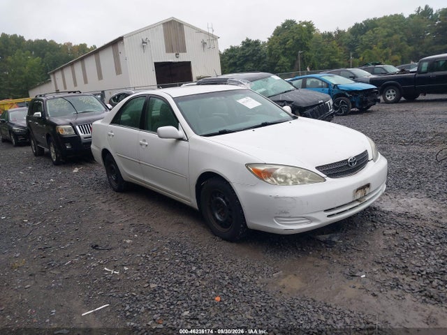 2003 Toyota Camry Le მანქანა იყიდება აუქციონზე, vin: 4T1BE32K83U230422, აუქციონის ნომერი: 46236174